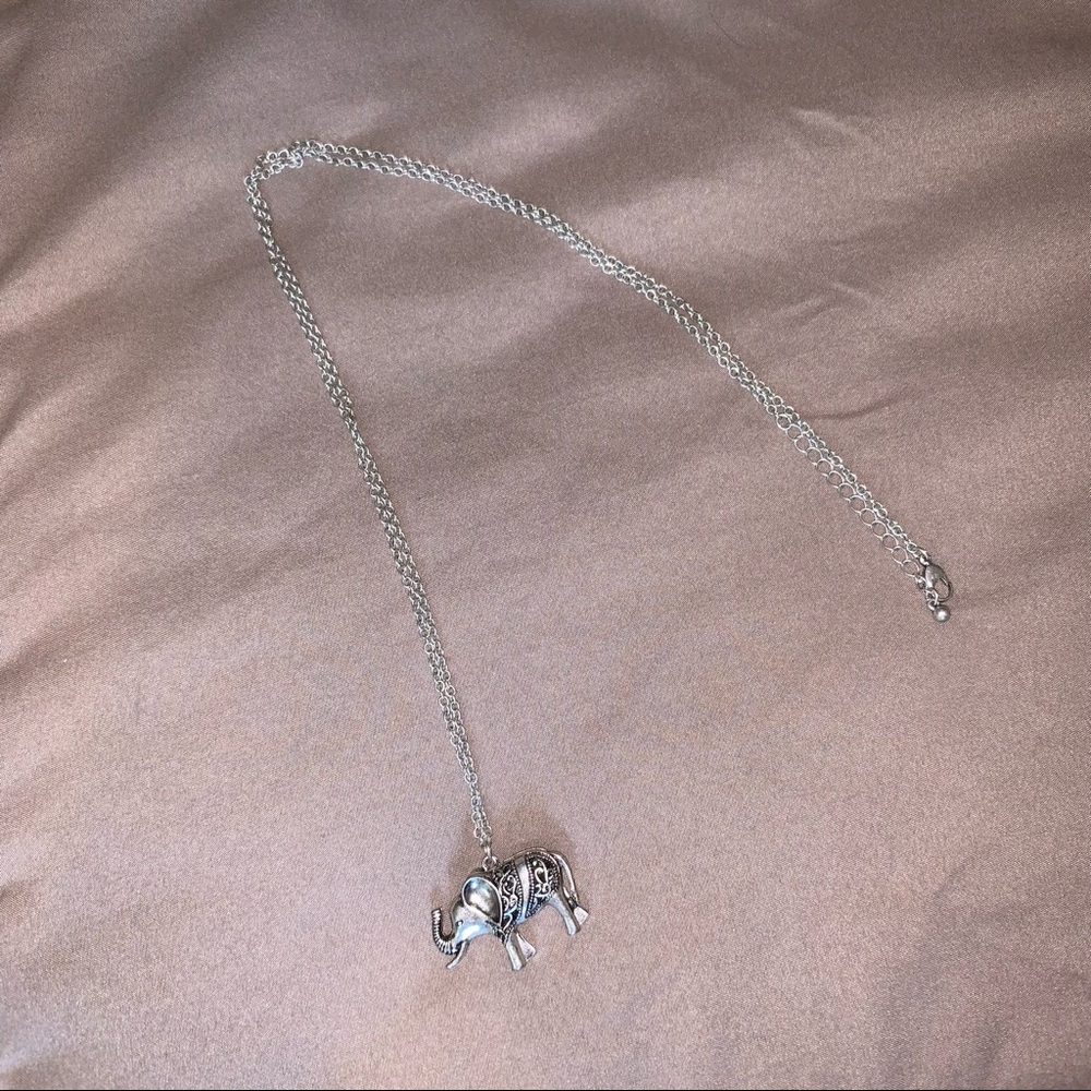 Claire’s Elephant Necklace